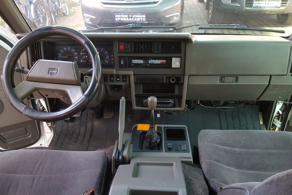 Продам Nissan Vanette пасс. 1993 года в г. Кривой Рог, Днепропетровская область