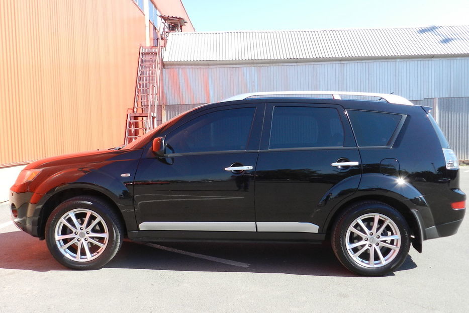 Продам Mitsubishi Outlander XL 2009 года в Одессе