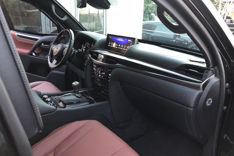 Продам Lexus LX 570 ARMOURED B6 2017 года в Киеве
