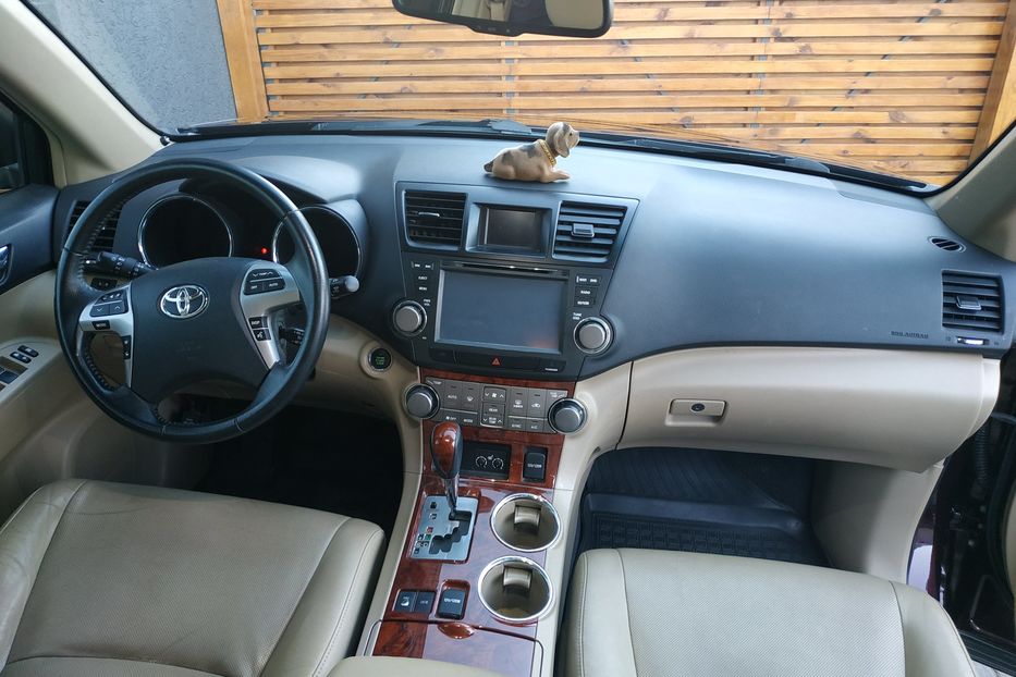 Продам Toyota Highlander 2012 года в Одессе