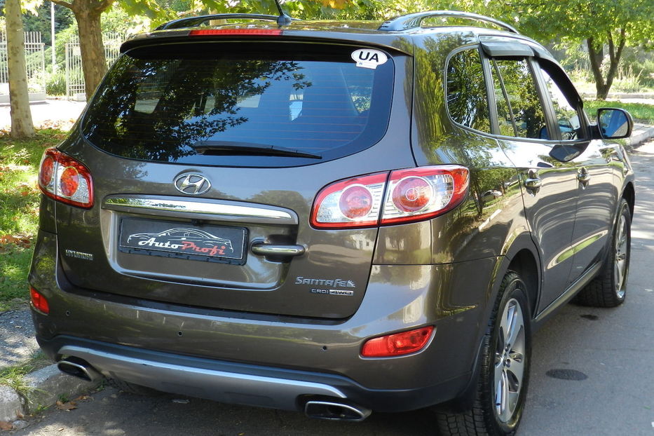 Продам Hyundai Santa FE 2013 года в Одессе