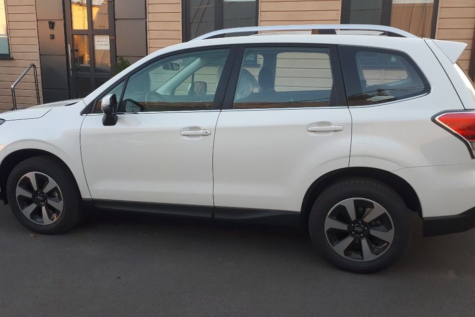 Продам Subaru Forester 2.0 DIESEL Medium 2018 года в Киеве