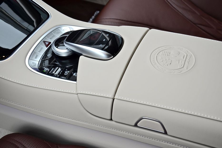 Продам Mercedes-Benz S-Class  S 63 AMG 2018 года в Киеве