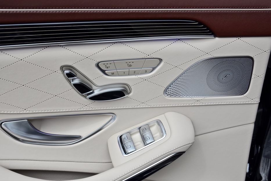 Продам Mercedes-Benz S-Class  S 63 AMG 2018 года в Киеве