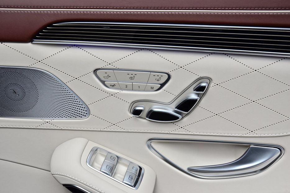Продам Mercedes-Benz S-Class  S 63 AMG 2018 года в Киеве