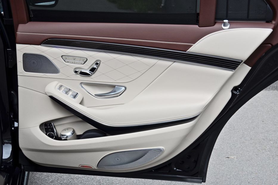 Продам Mercedes-Benz S-Class  S 63 AMG 2018 года в Киеве