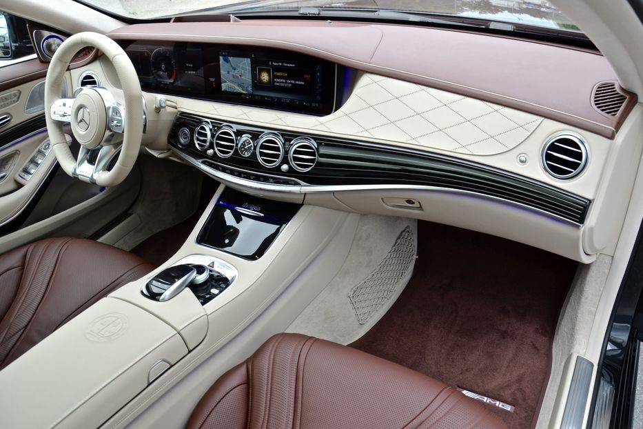 Продам Mercedes-Benz S-Class  S 63 AMG 2018 года в Киеве