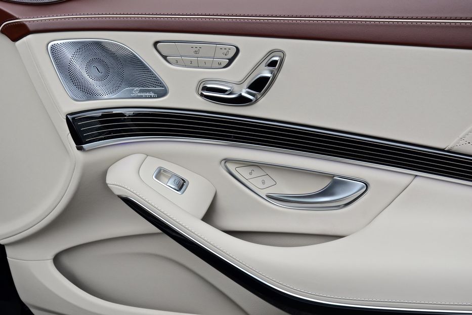 Продам Mercedes-Benz S-Class  S 63 AMG 2018 года в Киеве
