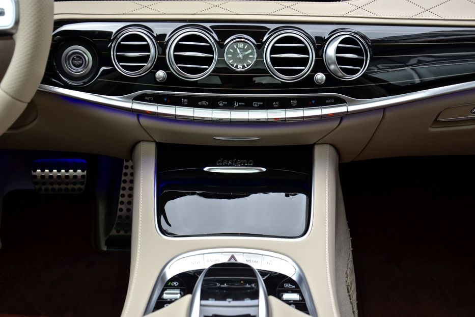 Продам Mercedes-Benz S-Class  S 63 AMG 2018 года в Киеве