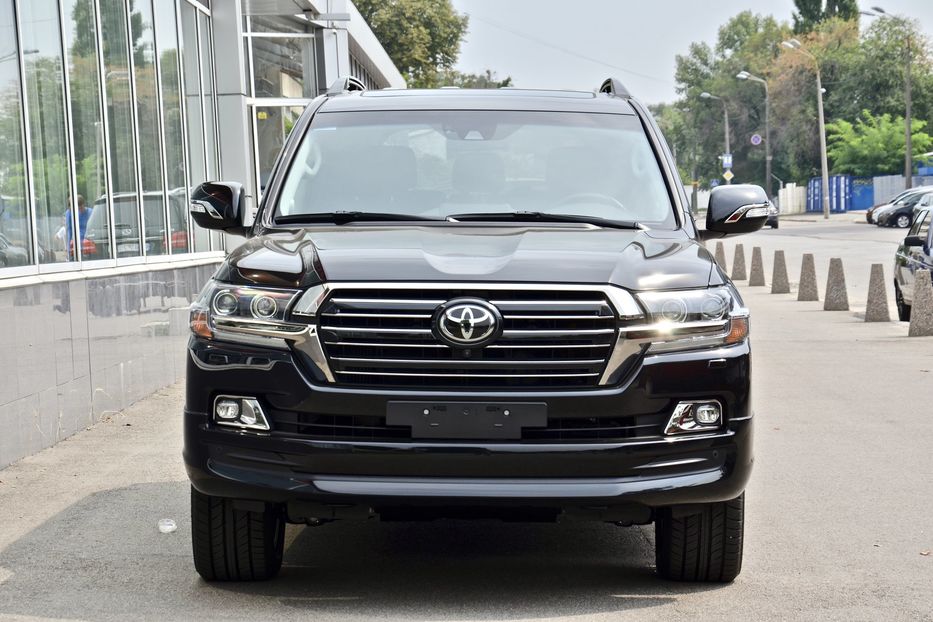 Продам Toyota Land Cruiser 200 LIMITED EXCALIBUR 2018 года в Киеве