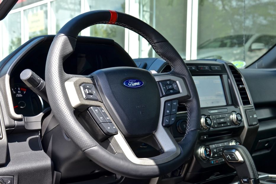 Продам Ford Ford  Raptor 2018 года в Киеве