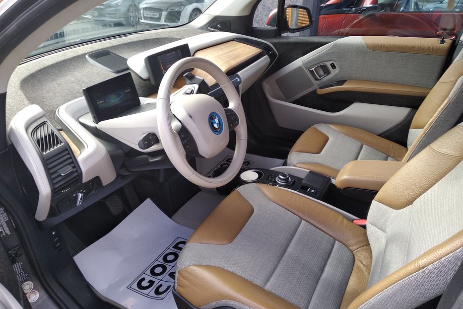 Продам BMW I3 REX GIGA  2014 года в Одессе