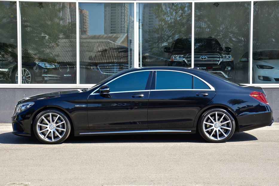 Продам Mercedes-Benz S-Class  S 63 AMG 2013 года в Киеве