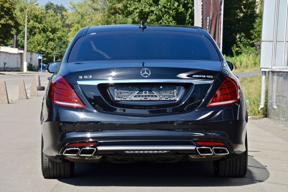 Продам Mercedes-Benz S-Class  S 63 AMG 2013 года в Киеве