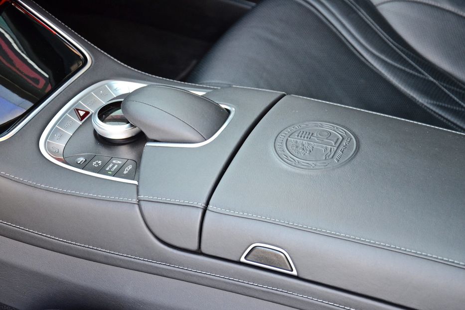 Продам Mercedes-Benz S-Class  S 63 AMG 2013 года в Киеве