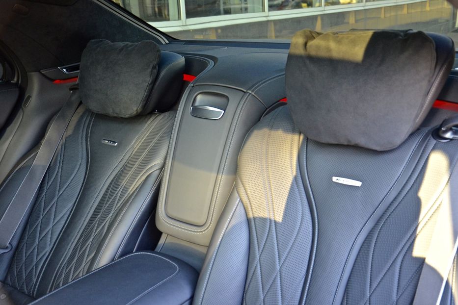 Продам Mercedes-Benz S-Class  S 63 AMG 2013 года в Киеве
