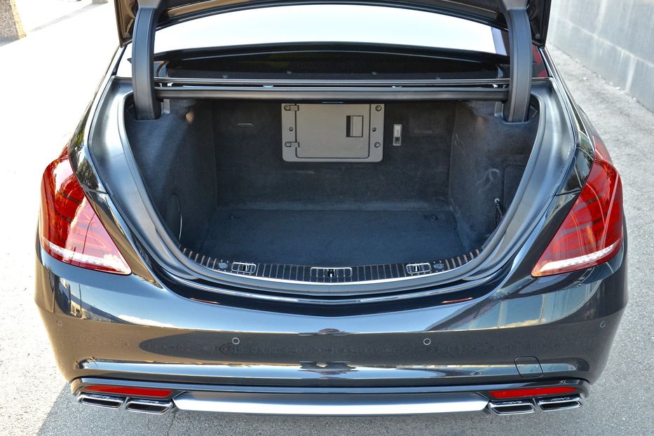 Продам Mercedes-Benz S-Class  S 63 AMG 2013 года в Киеве