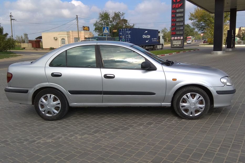 Продам Nissan Almera 2001 года в Одессе