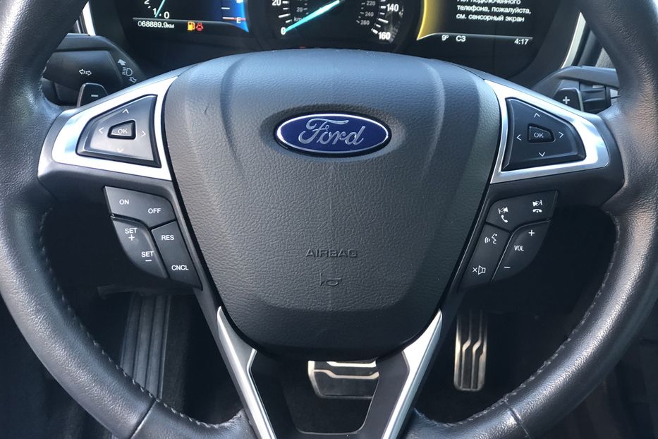 Продам Ford Fusion Titanium 2015 года в Киеве