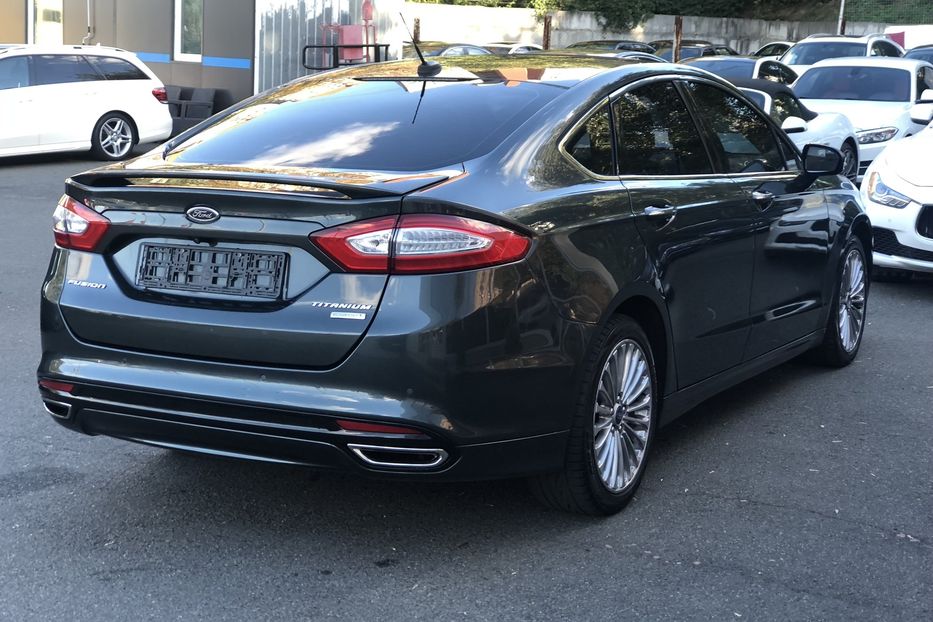 Продам Ford Fusion Titanium 2015 года в Киеве