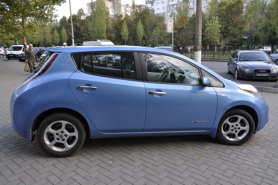 Продам Nissan Leaf SV 2013 года в Николаеве