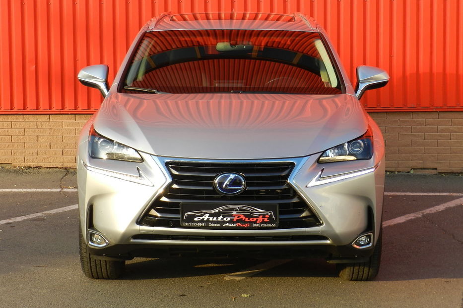 Продам Lexus NX 200 2018 года в Одессе