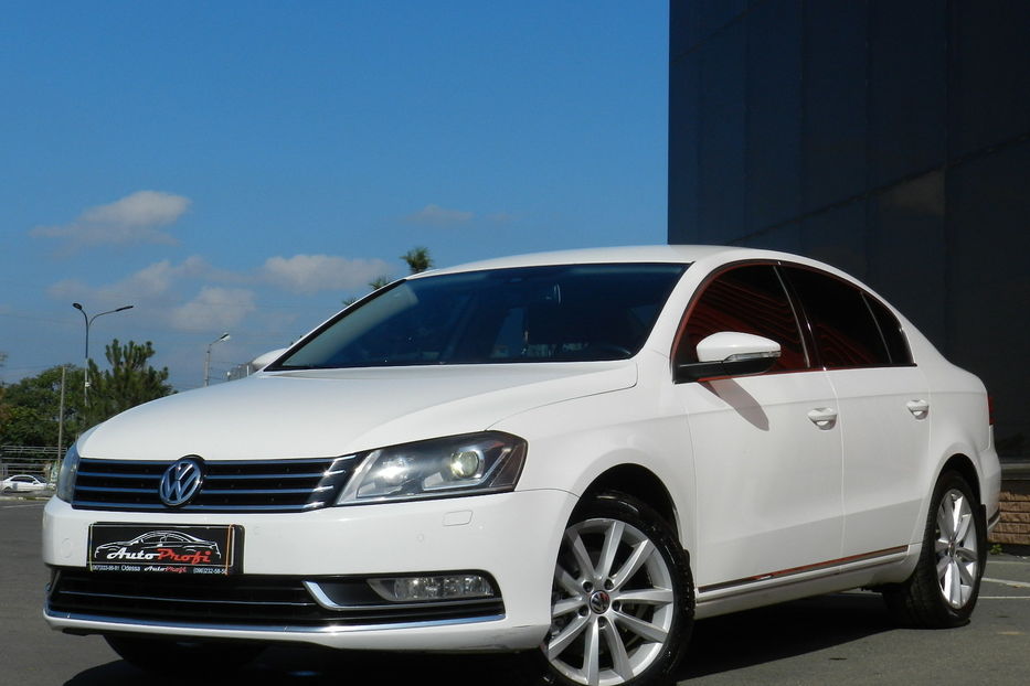 Продам Volkswagen Passat B7 2012 года в Одессе