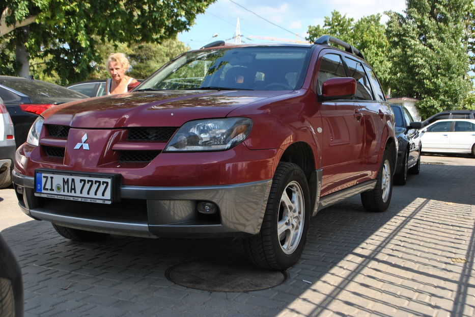 Продам Mitsubishi Outlander 2004 года в Одессе