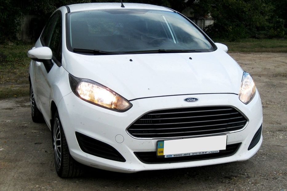 Продам Ford Fiesta EcoBoost 2013 года в Киеве
