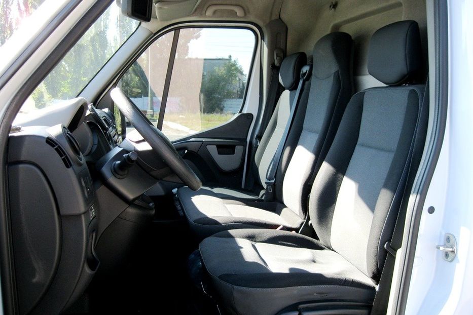 Продам Renault Master груз. 2014 года в Киеве