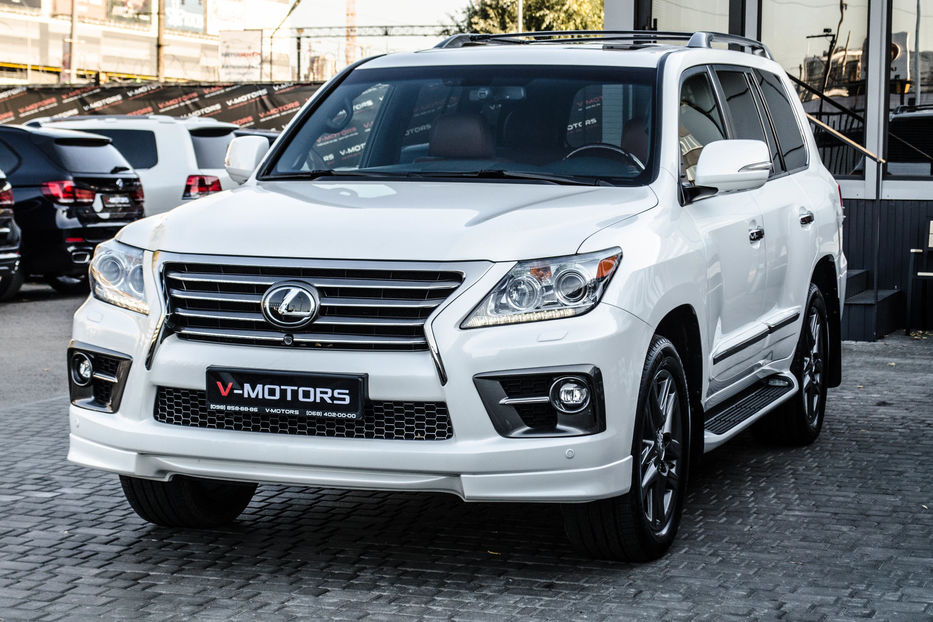 Продам Lexus LX 570 F-Sport 2014 года в Киеве