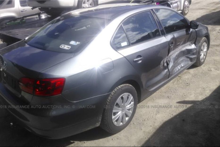 Продам Volkswagen Jetta 2.0 automat S 2014 года в Львове