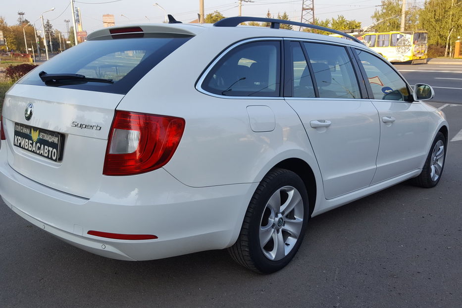 Продам Skoda Superb 2011 года в г. Кривой Рог, Днепропетровская область