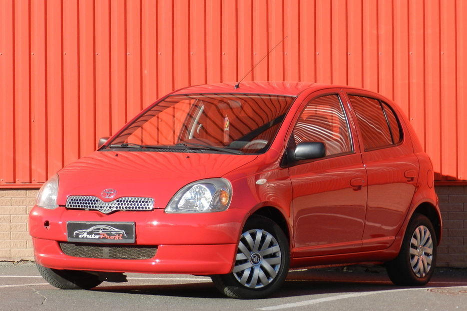 Продам Toyota Yaris 2002 года в Одессе