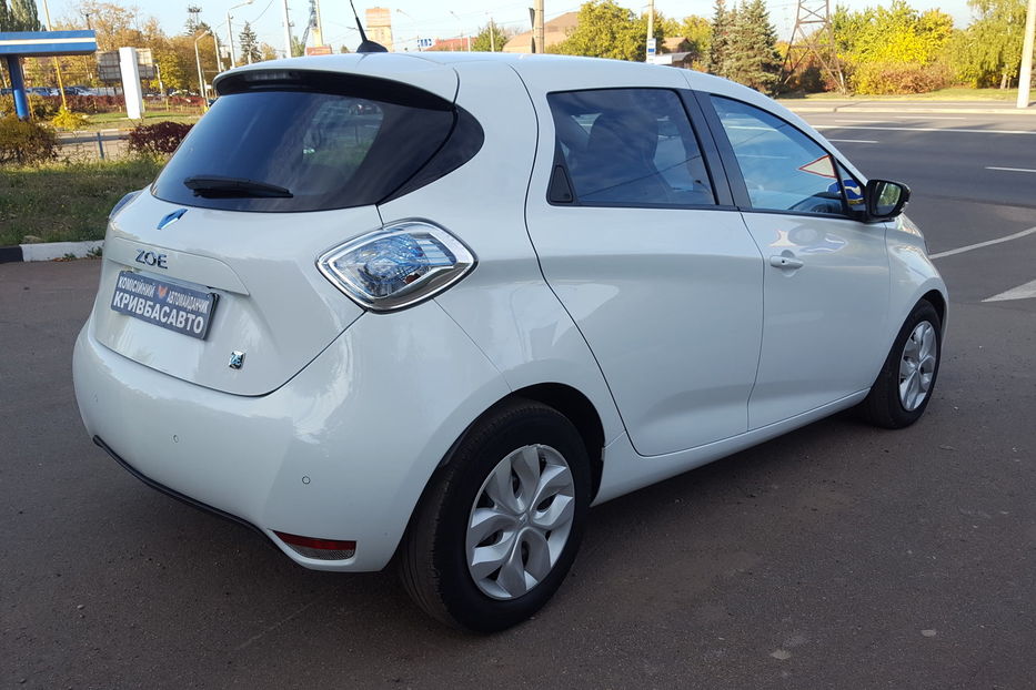 Продам Renault Zoe INTENSE 2013 года в г. Кривой Рог, Днепропетровская область