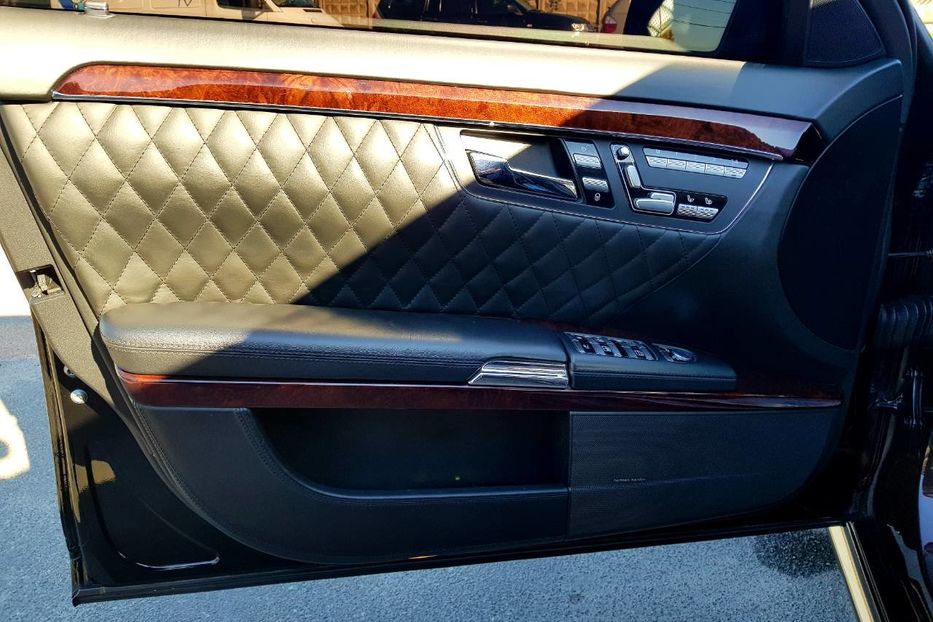Продам Mercedes-Benz S-Class S65 AMG 2007 года в Киеве