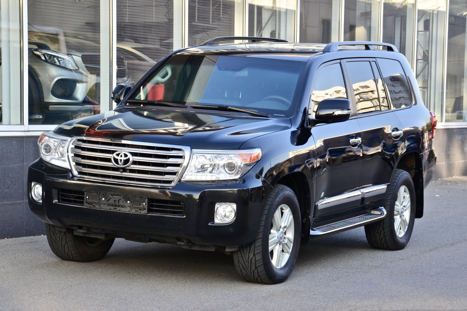 Продам Toyota Land Cruiser 200 ARMORED  2014 года в Киеве