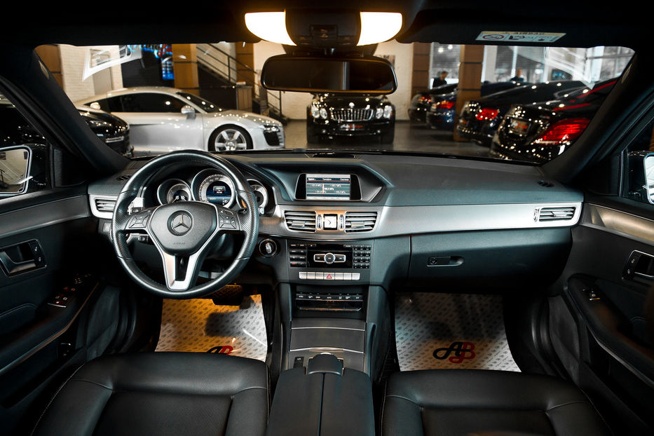 Продам Mercedes-Benz E-Class 200 2014 года в Одессе