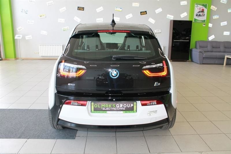 Продам BMW I3 MEGA 2015 года в Киеве