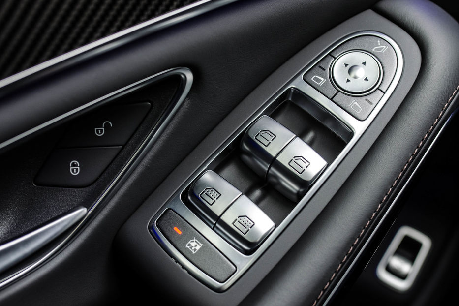 Продам Mercedes-Benz S-Class 63AMG 4Matic+ 2018 года в Киеве