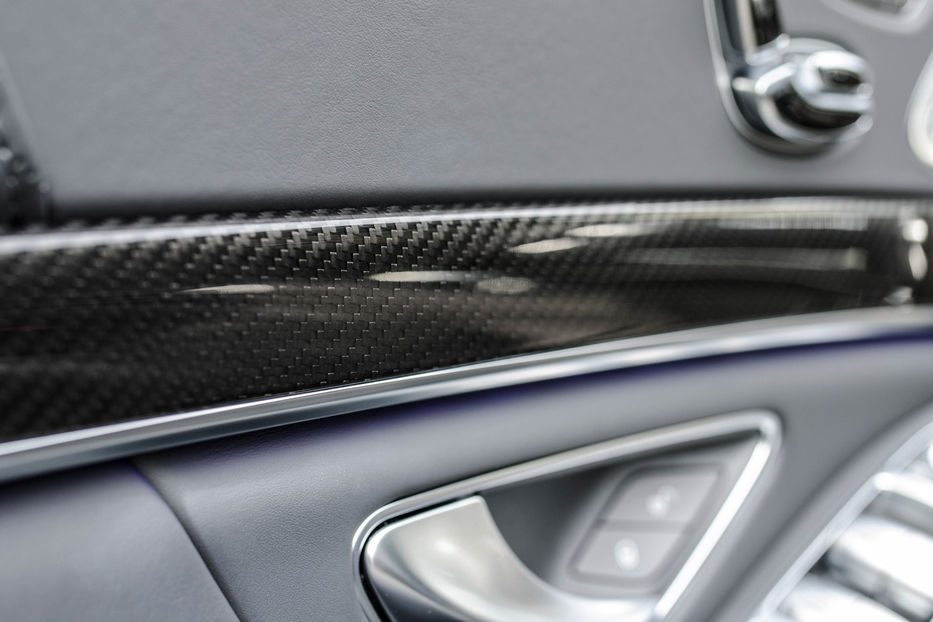 Продам Mercedes-Benz S-Class 63AMG 4Matic+ 2018 года в Киеве