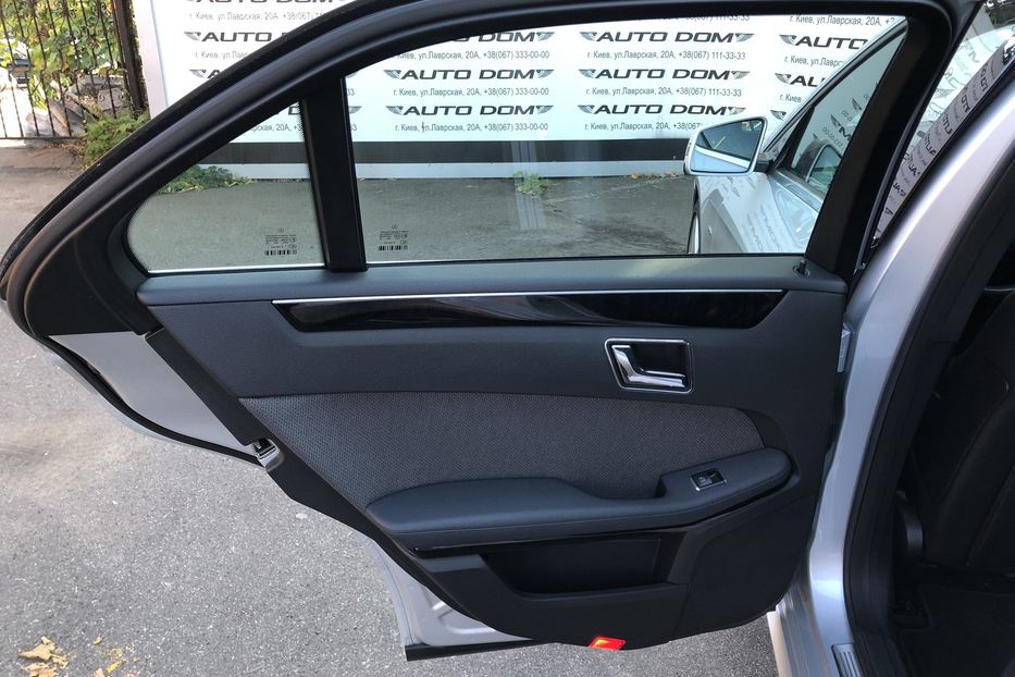 Продам Mercedes-Benz E-Class 200 compressor  2011 года в Киеве