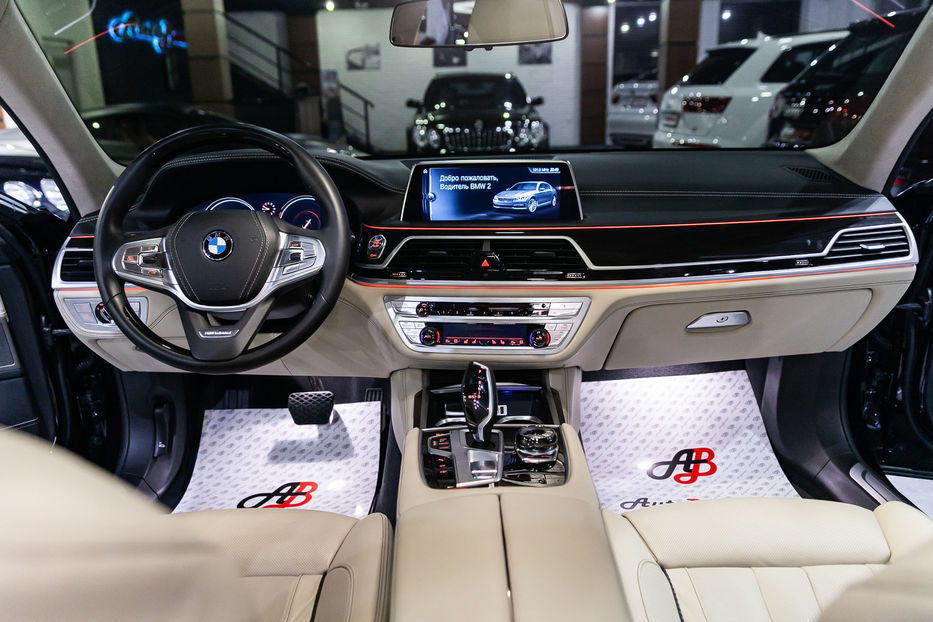 Продам BMW 750 Li Xdrive 2016 года в Одессе