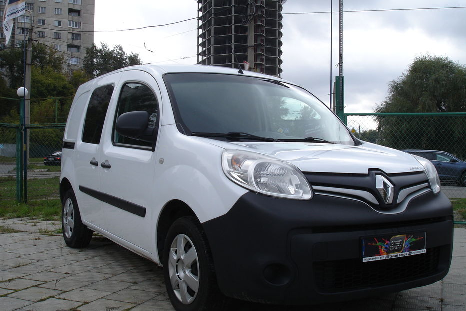 Продам Renault Kangoo пасс. 2013 года в Харькове