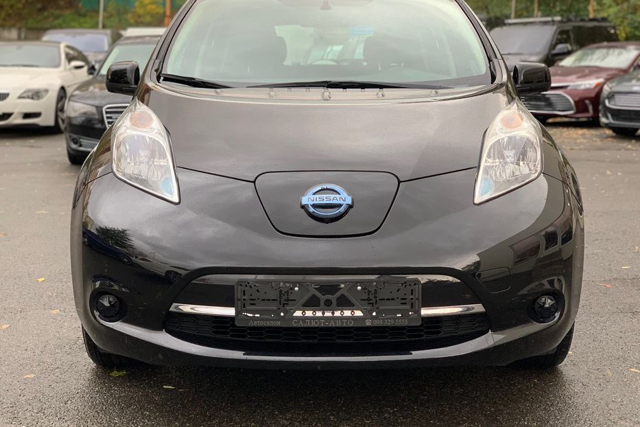 Продам Nissan Leaf SV 2014 года в Киеве