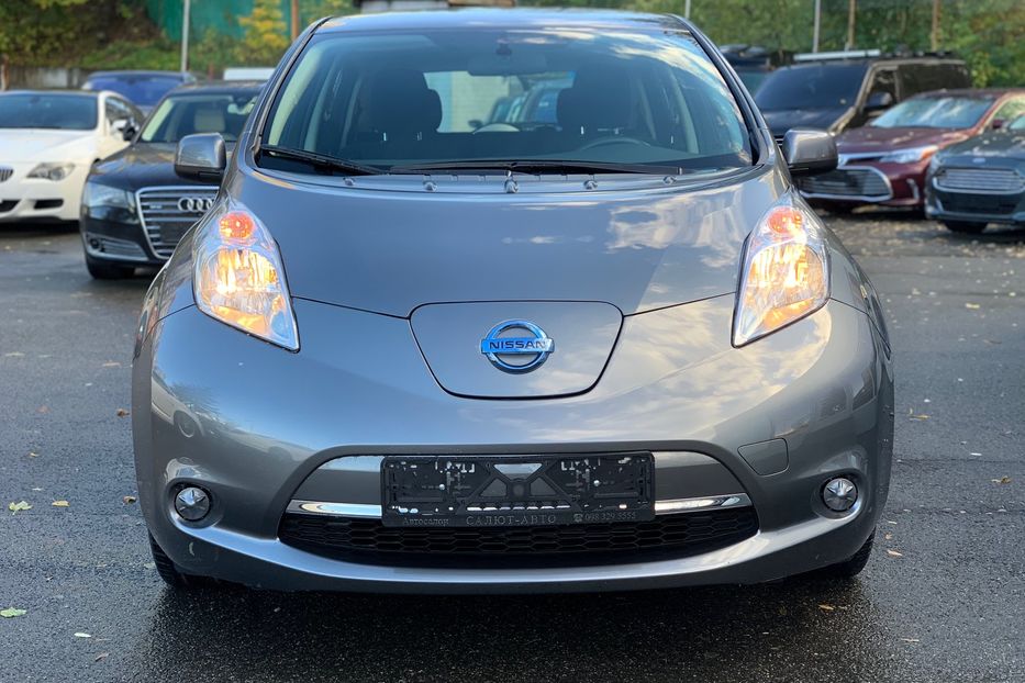 Продам Nissan Leaf S 2014 года в Киеве