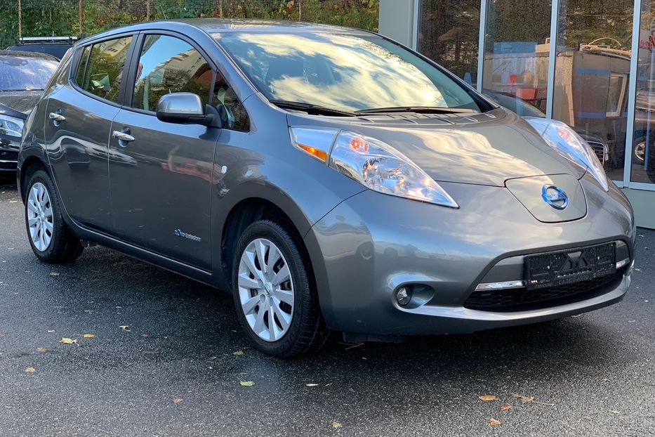 Продам Nissan Leaf S 2014 года в Киеве