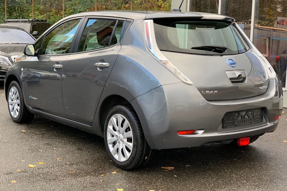 Продам Nissan Leaf S 2014 года в Киеве