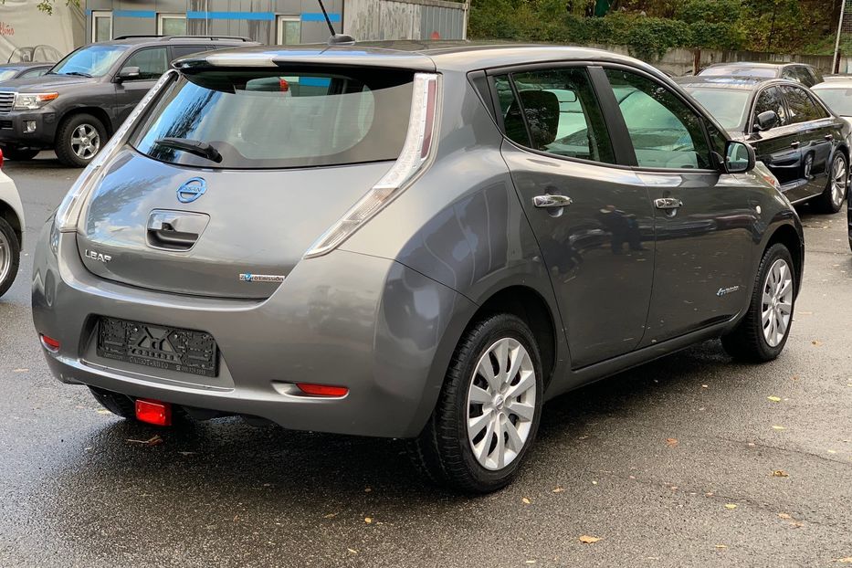 Продам Nissan Leaf S 2014 года в Киеве