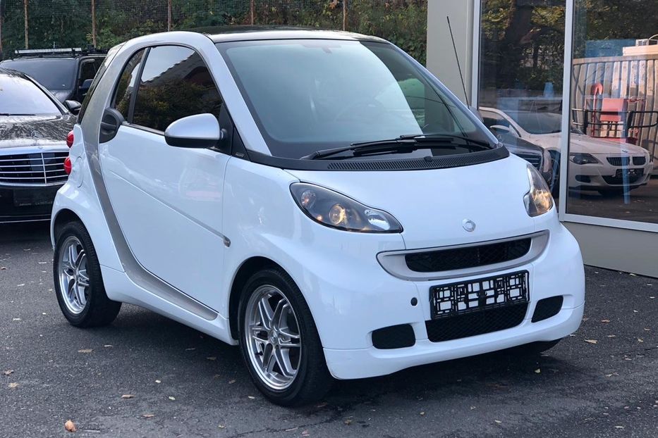 Продам Smart Fortwo Brabus MicroHybrid 2012 года в Киеве